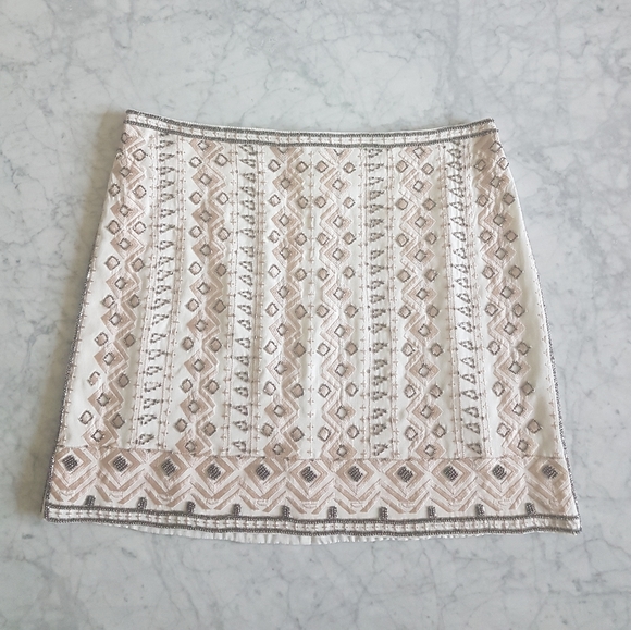 🌼 NWOT Club Monaco Rhys embellished skirt - Picture 2 of 7